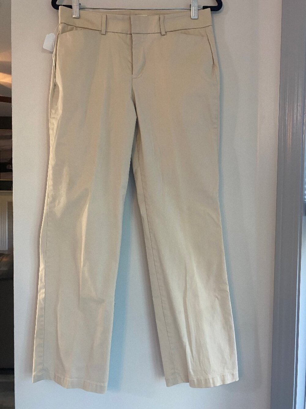 Dockers Ideal Fit Khaki Straight Leg Metro Pants